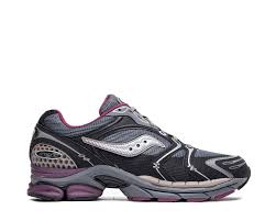Saucony ProGrid Omni 9 - Black/Purple/Silver